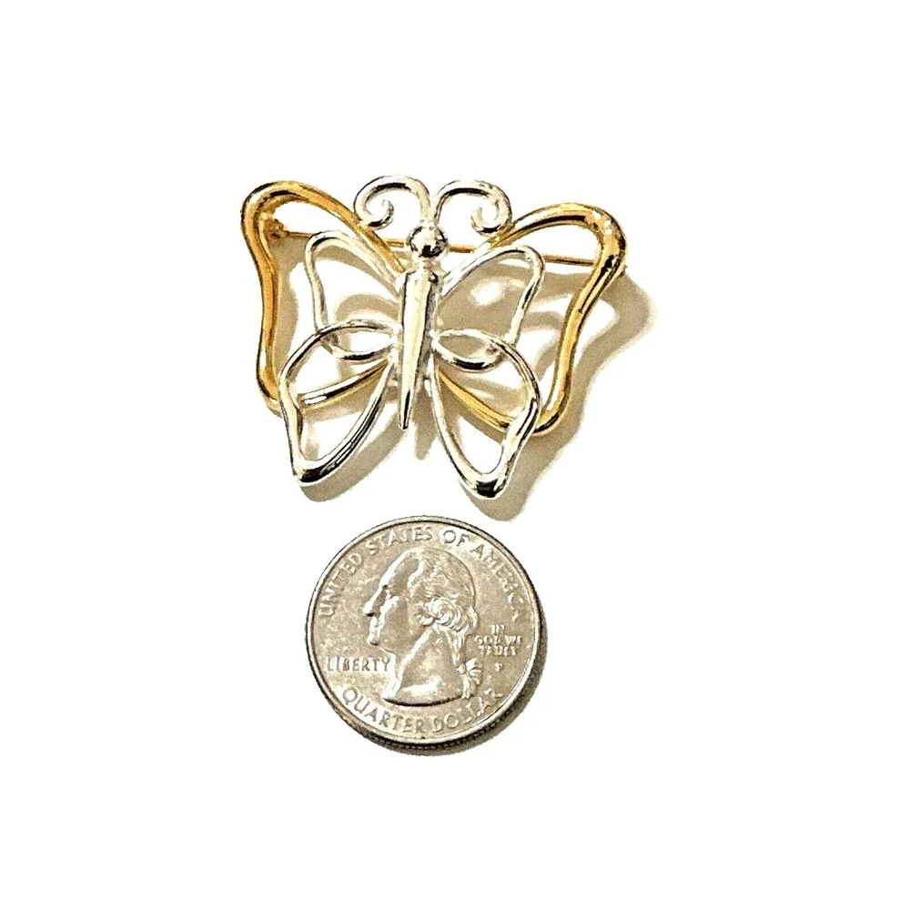 Vintage Two-Tone Butterfly Brooch Gold & Silver Tone Modernist Openwork Pin 1.5